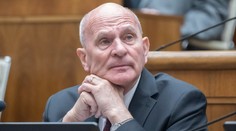 Koalícia sa nevie zhodnúť na mene nového predsedu parlamentu. Opozícia chce navrhnúť Mikloška