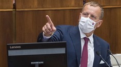 Kollár: Nech na mňa pokojne nasadia volavku. Keď to bude pekná baba, aj sa s ňou vyspím