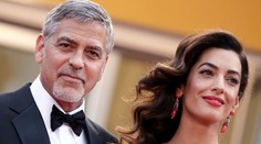 A je to oficiálne! George Clooney a Amal čakajú dvojičky