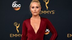 Móda z Emmy: Herečky zatienila lyžiarka Vonnová, dokonalá spredu aj zozadu!