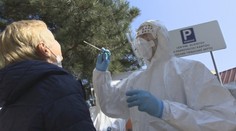 Vláda testuje len ľudí s príznakmi ochorenia. Odborníci však upozorňujú, že to nestačí