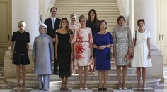 Na stretnutí prvých dám nechýbal ani manžel luxemburského lídra