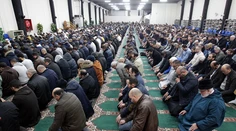 Veľký prieskum o moslimoch. Prezradil, čo si myslia o Islamskom štáte