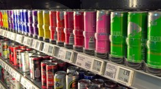 Doktorka vysvetlila, aké nebezpečenstvá skrývajú energeťáky. Doplatila na ne aj známa celebrita