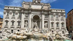 VIDEO: Do Fontány di Trevi naliali čiernu farbu. Klimatickí aktivisti poškodili jednu z najkrajších pamiatok
