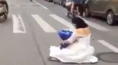 Takto si nevesta veľký deň nepredstavovala. Ženích ju stratil na ceste