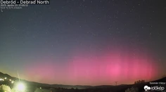 FOTO: Nebeské divadlo na oblohe. Nad Slovenskom sa opäť objavila vzácna polárna žiara