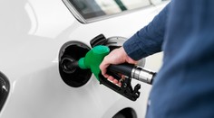 Cena benzínu a nafty nezadržateľne stúpa nahor. Čoskoro príde k ďalšej zmene