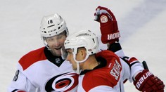 Sekera pomohol k výhre Caroliny nad Halákovým St. Louis