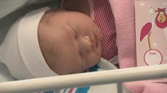 Chlapcov napokon predbehlo dievčatko. Prvým novorodencom roka 2022 je Denisa Nela