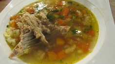 RECEPT NA DNES: Drobková polievka s mrvenicou