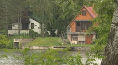 Ľudia sa začínajú zbavovať chalúp. Nie je za tým len málo času a energie