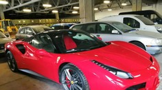 Zadržali rozsiahlu organizovanú skupinu, ktorú viedli aj Slováci. Zhabali im aj luxusné autá