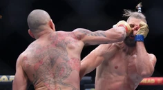 VIDEO: Kopanec do hlavy ukončil Procházkove sny o svetovom titule v UFC. Pereira ho poslal k zemi v druhom kole