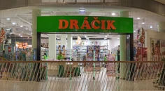 Kauza okolo Dráčika neutícha. Po Legu sa ohradil ďalší výrobca hračiek