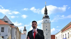 Podpisy na prezidentskú kandidatúru odovzal aj Róbert Švec