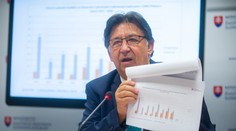 Budaj vyhlásil, že problémy s medveďmi spôsobili poľovníci. Vyzval na zastavenie prikrmovania zveri