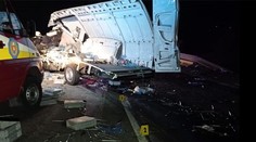 Tragická nehoda pri obci Dunajov. Pri zrážke kamióna s dodávkou prišli o život dvaja ľudia