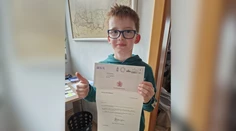 Vzácna pošta pre deväťročného Martinka. V schránke si našiel odkaz od britského kráľa Karola III.