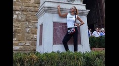Táto fotka ju vyšla poriadne draho: Zoru Czoborovú zatkli policajti
