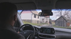 Stále sú obce, v ktorých mobilný signál nenájdete. Ak si chcú zavolať, musia vyšliapať na kopec