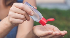 Kedy a ako často používať antibakteriálne gély? Odborníci sa zhodli na jednom