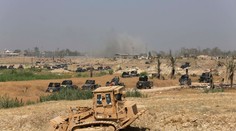 Vládne sily dobyli ropné polia pri Kirkúku, z mesta utekajú tisíce ľudí