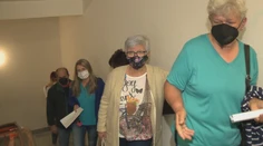 V levickej nemocnici takmer došlo k bitke medzi čakateľmi na očkovanie