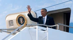 Silné slová Baracka Obamu a Davida Camerona pred summitom NATO