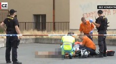 Muž vraždil v Prahe za bieleho dňa na autobusovej zastávke