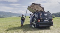 Pláž a more vymenili za spanie v aute a prírodu. Slovenská rodina sa vybrala na netradičnú dovolenku