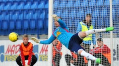 Prvé auto kupoval s Garethom Baleom, zdolal Real Madrid. Od pätnástich žiaril v Anglicku, dnes šéfuje obchodu (príbeh)