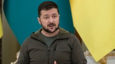 Rusko podniklo na východe Ukrajiny v nedeľu takmer 400 útokov, tvrdí Zelenskyj