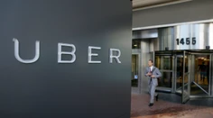 Bruselskí taxikári protestovali proti Uberu