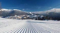 Lyžiarske strediská zostávajú nateraz otvorené, sprísnia sa však pravidlá