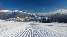 Lyžiarske strediská zostávajú nateraz otvorené, sprísnia sa však pravidlá