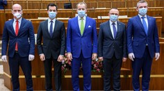 Ďalší politici prezradili, ako strávia Vianoce. Kollárovi bude chýbať párty u kamoša, Šeligovi babka