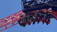 VIDEO: Návštevníci horskej dráhy prežili chvíle hrôzy. Počas výpadku prúdu zostali visieť dole hlavami