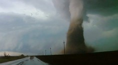 Tornádo z Rumunska nebolo žiadnou výnimkou, jeho hrozivý vzhľad spôsobila banálna vec