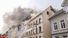 Tragický požiar bytovky v Nemecku: Medzi obeťami je muž a dieťa