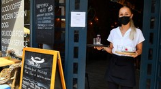 Z covid mapy zmizla oranžová. Od pondelka je väčšina Slovenska v čiernej farbe