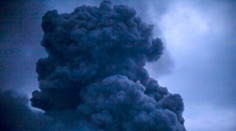 Na Sumatre došlo k mohutnej erupcii sopky Marapi. VIDEO ako z apokalypsy, zahynulo najmenej 11 turistov