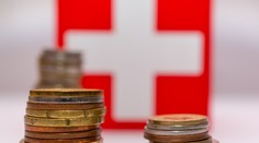 Cudzinci to budú mať ťažké s hľadaním práce vo Švajčiarsku