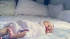 Na Slovensku ročne zomrie 20 detí na syndróm náhleho úmrtia dojčaťa. Pediatrička radí, ako riziko účinne znížiť