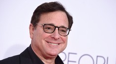 Zomrel herec a komik Bob Saget (†65). Našli ho v hotelovej izbe bez známok života