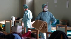 Sestrička, ktorá sa stará o covid pacientov, vyhrala v lotérii. Stále tomu nemôže uveriť