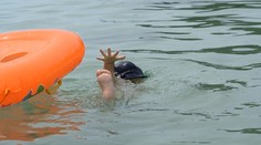 Utopiť sa dá aj s hlavou nad vodnou hladinou