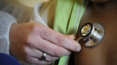 Lekárka, ktorá si pre vysoké energie pýta od pacientov extra poplatok tvrdí, že ošetrí aj tých, ktorí nezaplatia