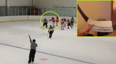 VIDEO: Mladá ruská hokejistka zlomila hokejku o hlavu americkej protihráčky