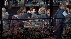 Švédsko pre zhoršujúcu sa pandemickú situáciu opätovne zavedie viacero opatrení